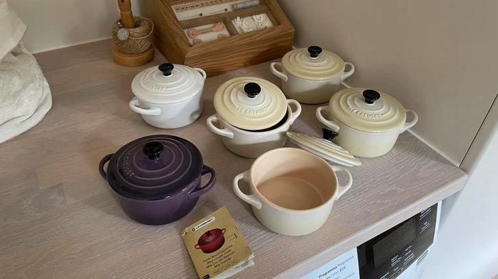 Creuset cocotte 10cm 250ml set 6 stuks nieuwstaat, Huis en Inrichting, Keuken | Servies, Ophalen of Verzenden