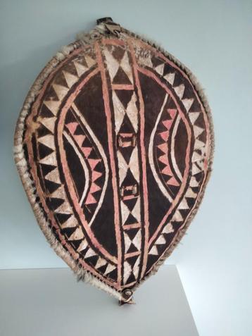 tribal schild shield Afrika beschikbaar voor biedingen