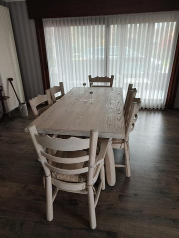 Eettafel, 6 stoelen en dressoir, Huis en Inrichting, Ophalen, Zo goed als nieuw, Eikenhout, Landelijk