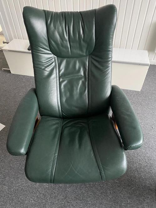 Relaxzetel stressless + voetbank, Huis en Inrichting, Fauteuils, Gebruikt, Hout, Leer, Ophalen