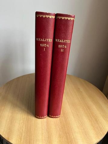 oude boeken= Réalités beschikbaar voor biedingen