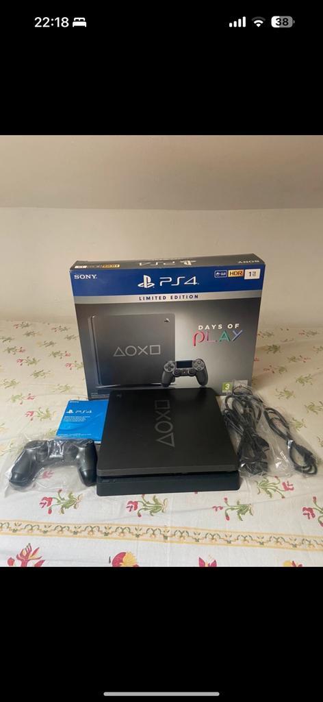 PlayStation 4 1TB Days of Play Limited Edition, Games en Spelcomputers, Spelcomputers | Sony PlayStation 4, Gebruikt, Slim, 1 TB