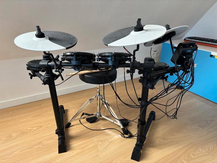 Alesis Debut Kit Elektronisch Drumstel - Ideaal kinderen, Musique & Instruments, Batteries & Percussions, Comme neuf, Autres marques