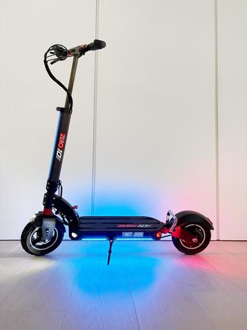 Step Zero 10 i - freins hydrauliques -161 km- avec chargeur, Enlèvement, Comme neuf