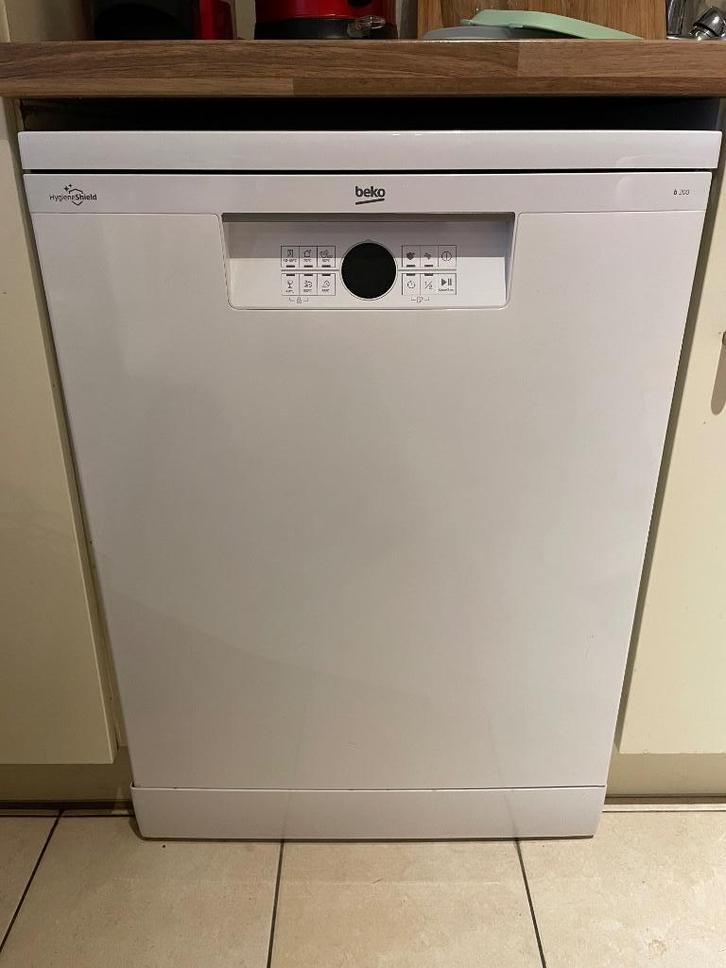 Vaatwasser merk Beko, Elektronische apparatuur, Vaatwasmachines, Gebruikt, Vrijstaand, 85 tot 90 cm, 45 tot 60 cm, Ophalen