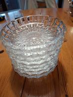 Kristallen schaaltjes, Enlèvement