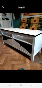 Jolie meuble TV ou chambre avec 2 grands tiroir., Maison & Meubles, Armoires | Commodes, Enlèvement, Comme neuf