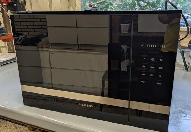 Siemens inbouw microgolf BF555LMS0, Elektronische apparatuur, Microgolfovens, Gebruikt, Inbouw, Microgolfoven, 45 tot 60 cm, Oven