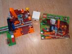 Lego Minecraft 21143, le portail du Nether, Comme neuf, Ensemble complet, Lego, Enlèvement ou Envoi