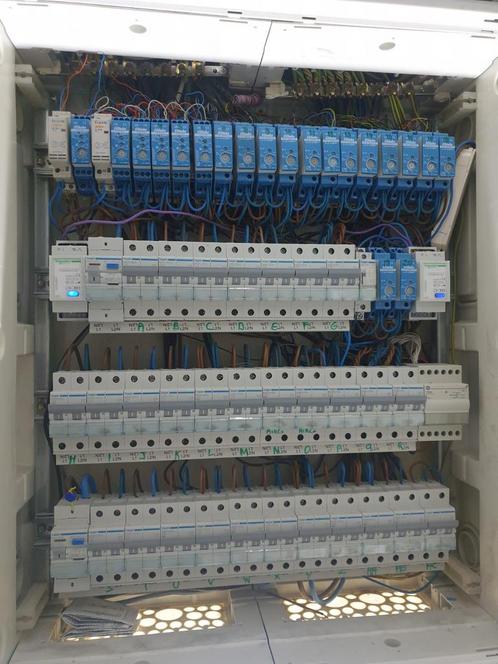 ALGEMENE ELEKTRICITEITWERKEN, Doe-het-zelf en Bouw, Elektriciteit en Kabels, Zo goed als nieuw, Ophalen of Verzenden