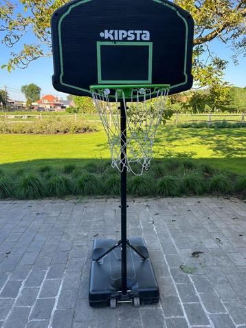 basketpaal beschikbaar voor biedingen