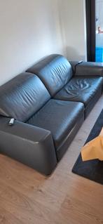 Te koop Natuzzi zetel met poef, Huis en Inrichting, Ophalen, Zo goed als nieuw, Leer
