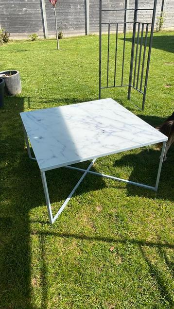 Salontafel in prijs gedaald beschikbaar voor biedingen
