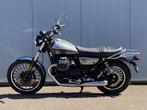 Moto Guzzi V9 Roamer met Mistral uitlaten / 2022 -- 10600km, Motoren, 853 cc, 2 cilinders, Motorrijbewijs A, Bedrijf