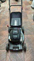 Powerrg grasmaaier,motor draaied maar maakt geluid, Tuin en Terras, Grasmaaiers, Ophalen, Gebruikt, Benzine-grasmaaier