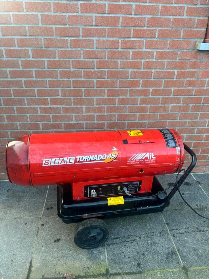 Sial tornado 45 warmte kanon diesel, Bricolage & Construction, Chauffage & Radiateurs, Utilisé, Autres types, 800 watts ou plus