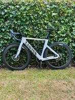 Canyon Aeroad CF SLX, Fietsen en Brommers, Fietsen | Racefietsen, Ophalen of Verzenden, Carbon