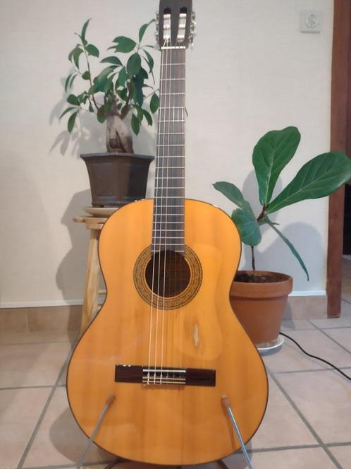 Alhambra - 3F - Guitare Classique, Musique & Instruments, Instruments à corde | Guitares | Acoustiques, Comme neuf, Guitare classique ou espagnole
