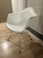 Stoel James Eames Replica - goede staat, Huis en Inrichting, Ophalen, Kunststof, Wit, Design