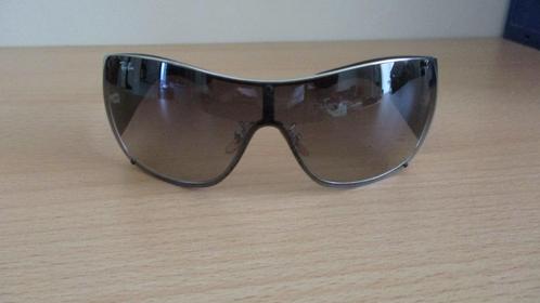 Ray-Ban RB3361 zonnebril. Echt, Handtassen en Accessoires, Zonnebrillen en Brillen | Dames, Zo goed als nieuw, Bril, Ray-Ban, Bruin