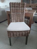 4 rotan / rieten stoelen met kussens, Huis en Inrichting, Ophalen of Verzenden, Zo goed als nieuw, Riet of Rotan, Vier