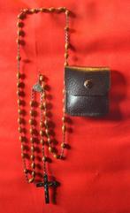 chapelet perle de bois brune avec etui cuir noir, Antiek en Kunst, Antiek | Religieuze voorwerpen, Ophalen of Verzenden