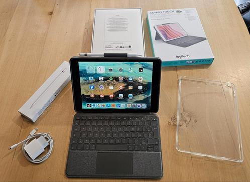 Ipad 2021 10.2" (9th gen) 64 gb+Pencil+Logitech combo touch, Informatique & Logiciels, Apple iPad Tablettes, Comme neuf, 64 GB