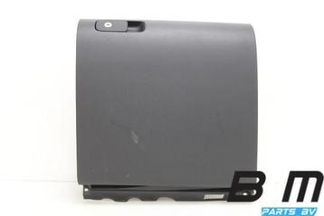 Dashboardkastje VW Tiguan 5N 5M1857097Q beschikbaar voor biedingen