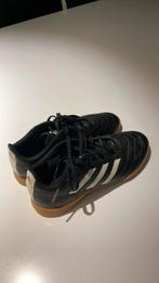 Voetbalschoenen maat 38,5, Sport en Fitness, Voetbal, Ophalen of Verzenden, Gebruikt