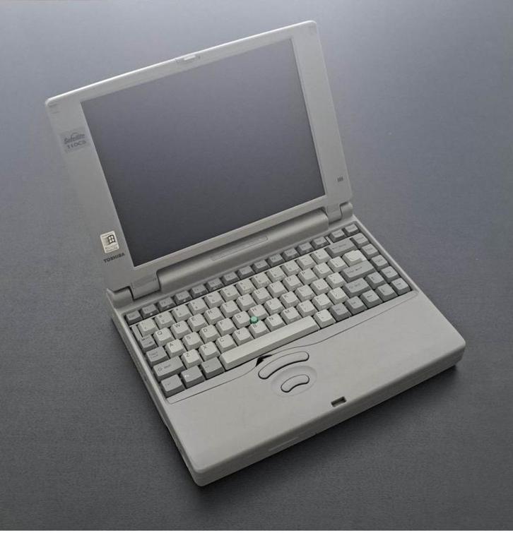 TOSHIBA Satellite 110CS, Informatique & Logiciels, Ordinateurs Vintage, Enlèvement ou Envoi