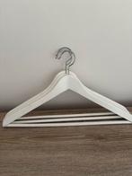 Houten kleerhangers wit ( 3 stuks), Kleding | Dames, Kledinghangers, Ophalen of Verzenden, Zo goed als nieuw