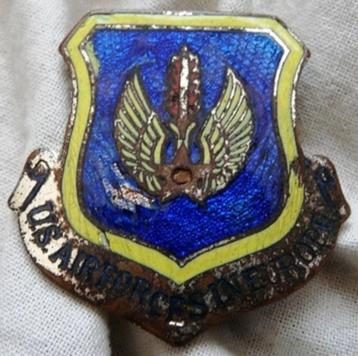 Hoed Speld Hat Pin Badge US Air Forces In Europe USAF, 1970s beschikbaar voor biedingen