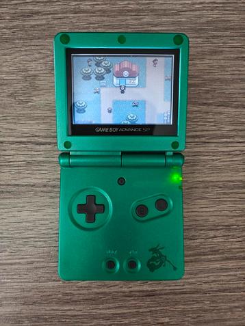 Gameboy Advance SP beschikbaar voor biedingen