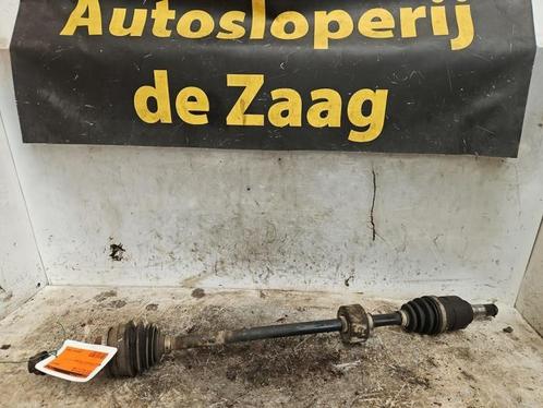 Aandrijfas rechts-voor van een Toyota Yaris, Auto-onderdelen, Remmen en Aandrijving, Toyota, Gebruikt, 3 maanden garantie, Ophalen of Verzenden