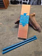 Crayons turquoise WWII US 2 Eagle + boîte d'origine, Collections, Enlèvement