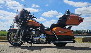 HARLEY DAVIDSON ULTRA LIMITED LOW FLHTKL 2015 23600 KM