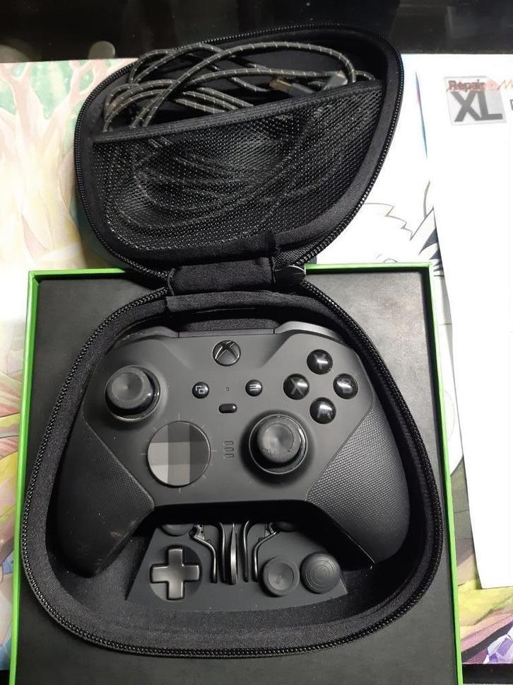 Manette x box élite 2 calibrée, Consoles de jeu & Jeux vidéo, Consoles de jeu | Xbox | Accessoires, Comme neuf, Sans fil, Enlèvement ou Envoi