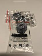 Rammstein Rammstein City pin 2024 Ostend Oostende XVIII, Verzamelen, Ophalen of Verzenden, Nieuw, Speldje of Pin