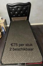 Bedden allemaal 90 cm op 120 cm, Huis en Inrichting, Slaapkamer | Bedden, Ophalen, 90 cm, Eenpersoons, Zwart