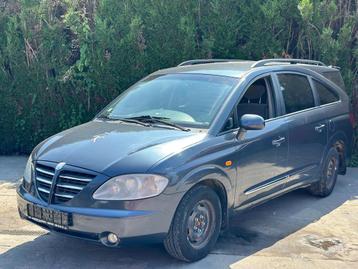 Ssangyong roduis 2.7diesel 1400€ zo meenemen beschikbaar voor biedingen