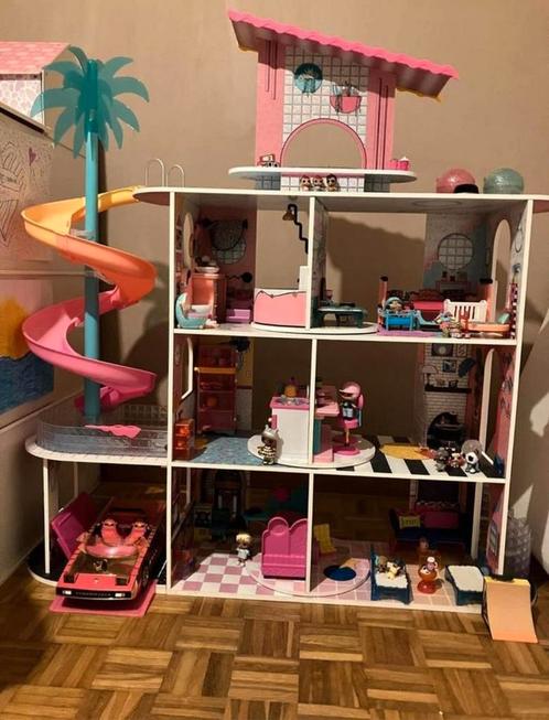 LOL Suprise zomerhuis H120cm, Kinderen en Baby's, Speelgoed | Poppenhuizen, Zo goed als nieuw, Ophalen
