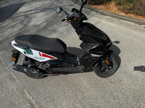 NECO 2022, Fietsen en Brommers, Scooters | Kymco, Zo goed als nieuw, Ophalen