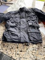 Wind en waterdichte jassen( 1xlarge & 1x Medium), Ophalen, Zo goed als nieuw