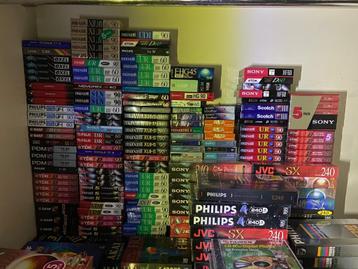 Lot de cassettes audio et vidéo (VHS) à vendre scellées, Enlèvement ou Envoi, Neuf, dans son emballage