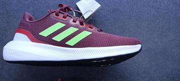 nieuwe sportschoenen Adidas maat 41 beschikbaar voor biedingen