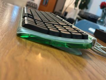 Clavier Apple USB Keyboard Lime, Enlèvement ou Envoi, Azerty, Filaire, Apple