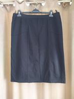 zwarte rok Damart maat 48, Kleding | Dames, Rokken, Zwart, Maat 46/48 (XL) of groter, Ophalen of Verzenden, Knielengte