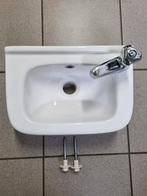Lavabo met koudwaterkraan, Ophalen, Gebruikt