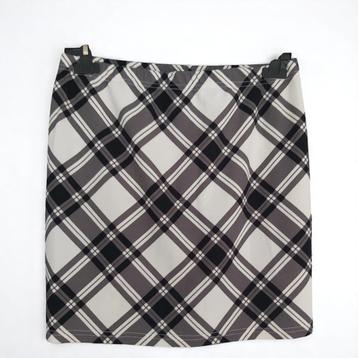 Stretchy rok wit grijs M beschikbaar voor biedingen