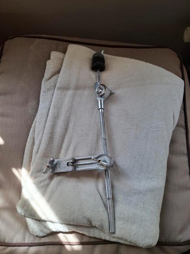 Pince avec support pour le montage d'une éclaboussure, d'une, Musique & Instruments, Instruments | Accessoires, Comme neuf, Enlèvement ou Envoi